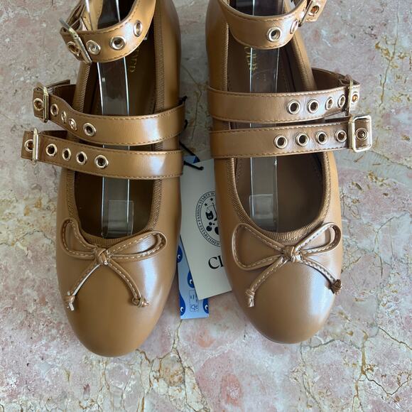 Cider Tan Gold Strappy Grommet Mary Jane Flats Womens 41 NWT - Picture 3 of 14